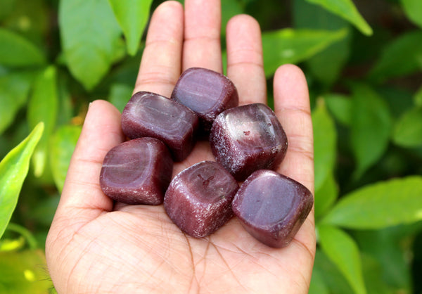 Natural Strawberry Quartz Tumbled Stone Pack of 100 grams