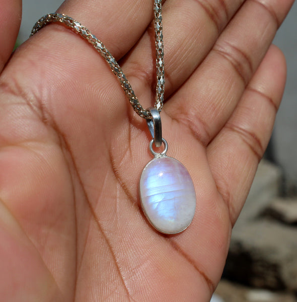 Natural White Rainbow Moonstone Flashy Pendant