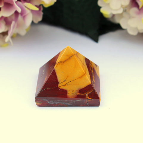 Natural Mookaite 30 mm Pyramid